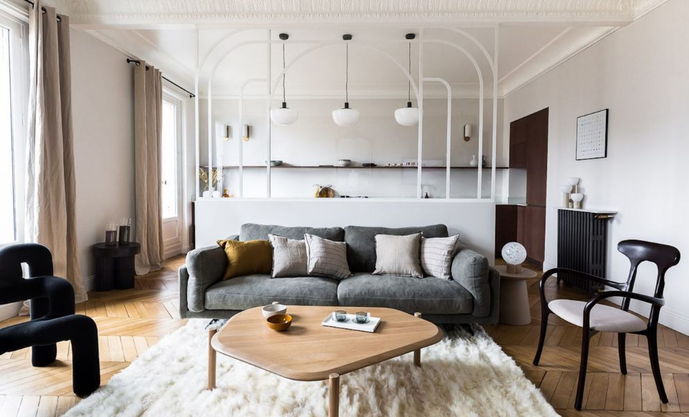 Table basse en bois : avantages, entretien et options de design