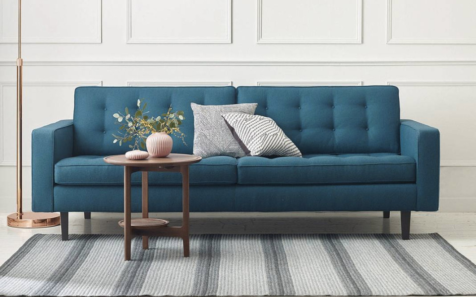 Pourquoi choisir un canapé bleu canard ?